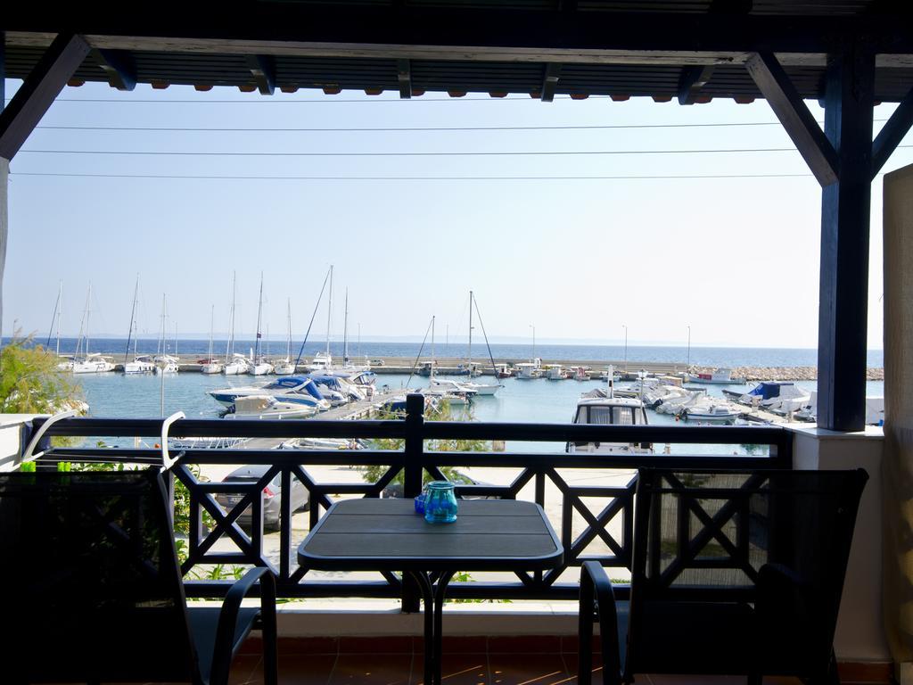 Villa Marina Nikiti  Exterior foto